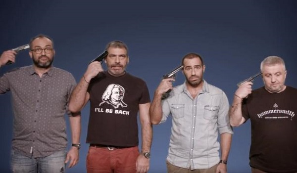 Ο Αντώνης Κανάκης δίνει τέλος στην εβδομαδιαία προβολή του Ράδιο Αρβύλα!