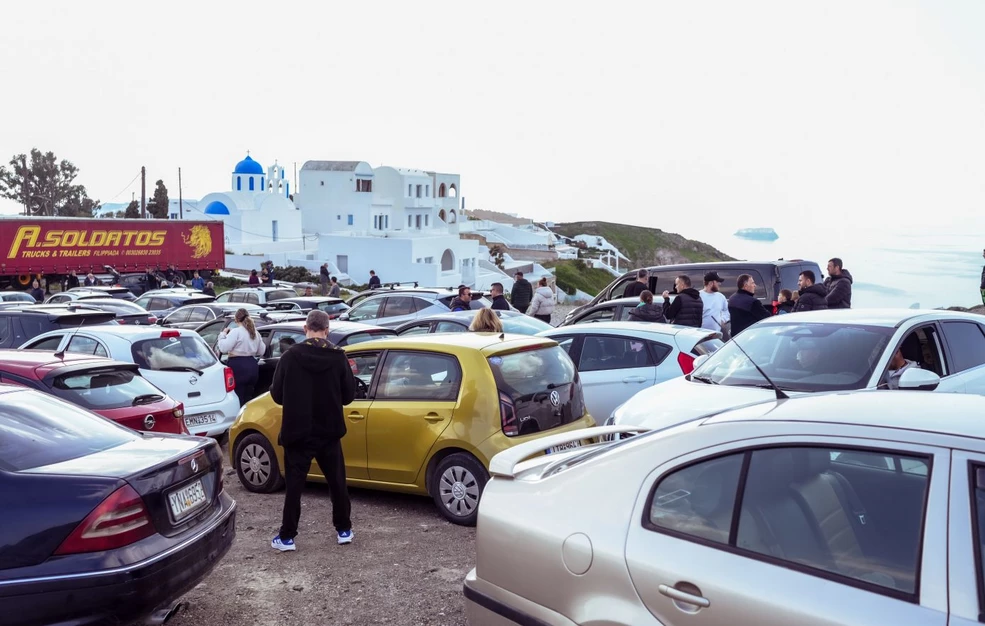 «Καμπανάκι» από τον Τσελέντη για μεγάλο σεισμό στη Σαντορίνη: «Έρχεται τις επόμενες ώρες, έχει ενεργοποιηθεί το ρήγμα της Αμοργού»