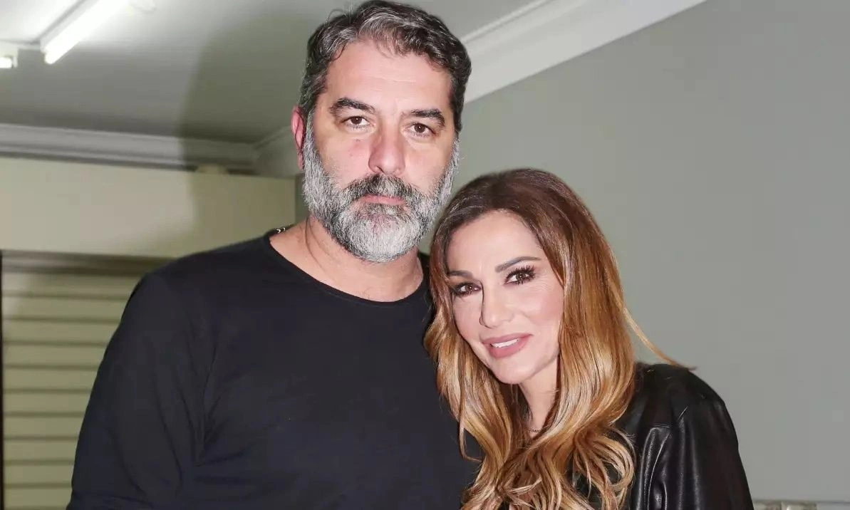 Βασίλης Μπισμπίκης για Βανδή: Είμαι καψούρης, ξαφνιάζομαι κάθε φορά που τη βλέπω