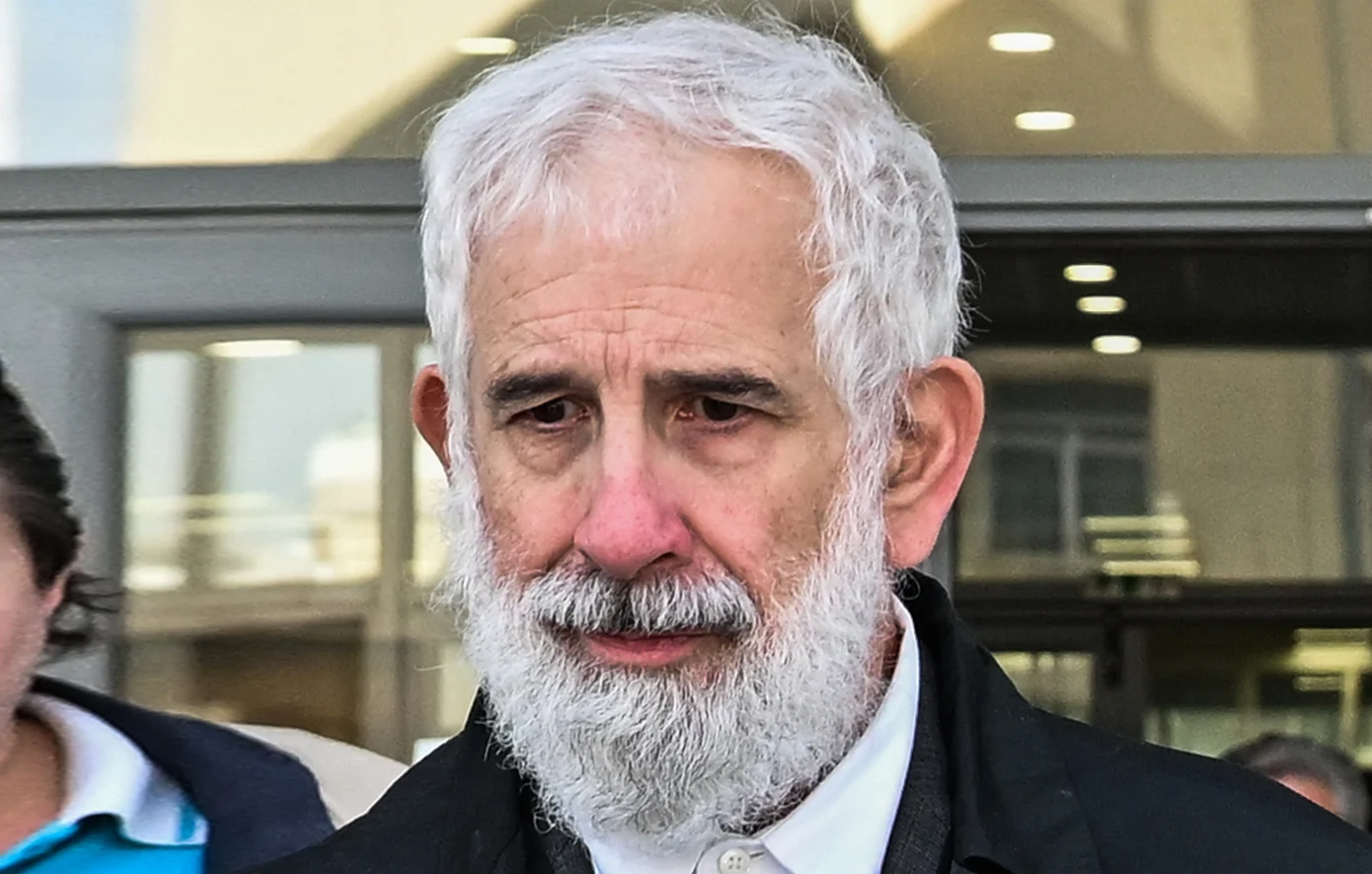 Δίκη Φιλιππίδη: Ένταση στο δικαστήριο με αφορμή τις ερωτήσεις του εισαγγελέα – Δεν ντρεπόσαστε λίγο να μου λέτε ότι δεν κάνω τη δουλειά μου