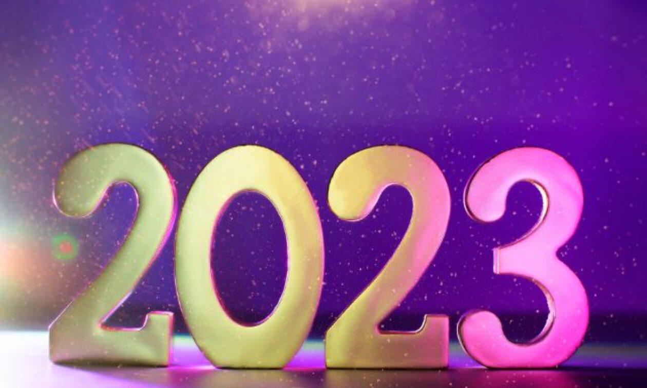 Προβλέψεις για το 2023 από τη Λίτσα Πατέρα: Τι επιφυλλάσει στα ζώδια η νέα χρονιά;