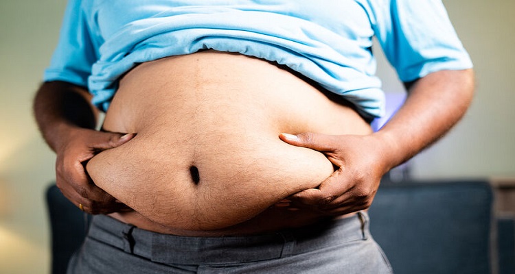 Λίπος στην κοιλιά: 6 κίνδυνοι για τους οποίους προειδοποιούν οι γιατροί
