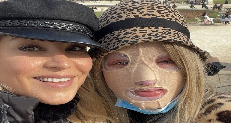 Ιωάννα Παλιοσπύρου: Το σημαντικό είναι ο κόσμος να μη σοκάρεται όταν βγάλει τη μάσκα