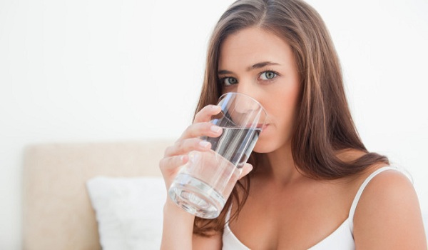 Τι ασθένειες μπορεί να κρύβει η δίψα