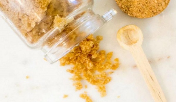 Πώς θα φτιάξεις καστανή ζάχαρη στο σπίτι