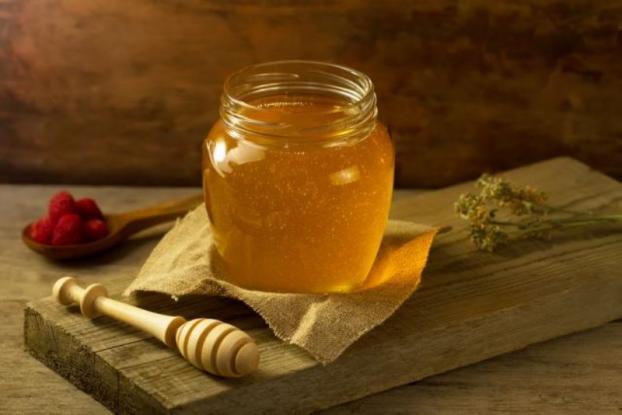 Πώς να φτιάξετε το μαγικό ρόφημα με μέλι και κανέλα για να χάσετε βάρος