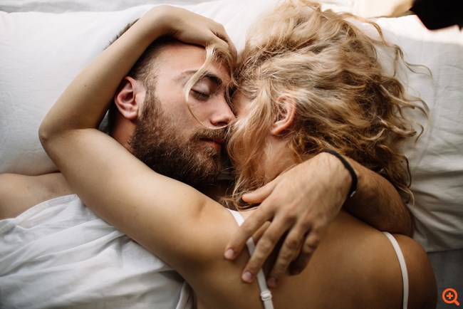 Σεξουαλική υγεία: Πώς το σεξ συνδέεται με την εγκεφαλική λειτουργία;