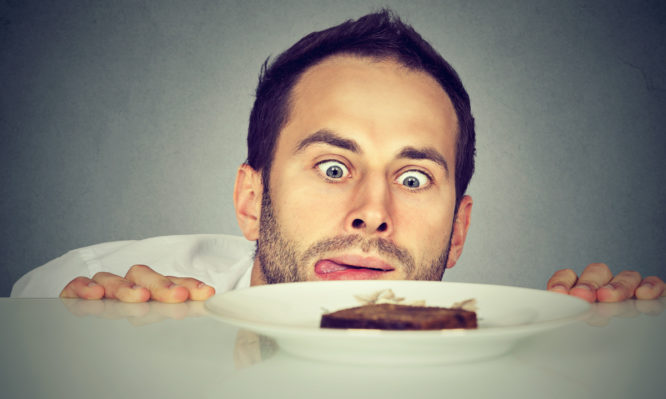 Εθισμός στο φαγητό: Ποιες τροφές είναι εθιστικές.  Συμπτώματα και θεραπεία