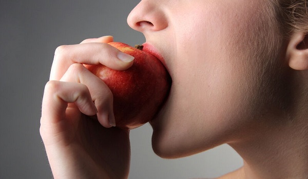 Τα 5 φρούτα που πρέπει να αποφύγετε στη δίαιτα