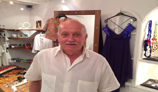 Λούης Γεράρδος: Ο γνωστός σχεδιαστή που βρέθηκε νεκρός στο διαμέρισμά του