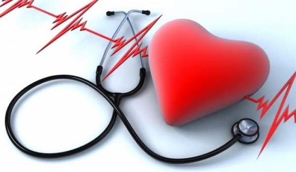 Καρδιοπαθείς: Πώς να προστατευτείτε από τις υψηλές θερμοκρασίες του καλοκαιριού