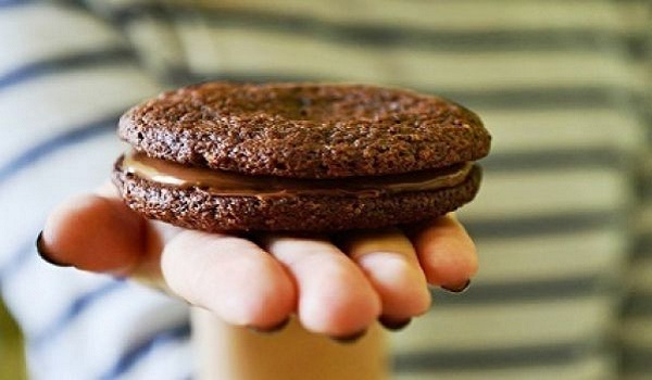 Συνταγή για τα πιο νόστιμα cookies με νουτέλα