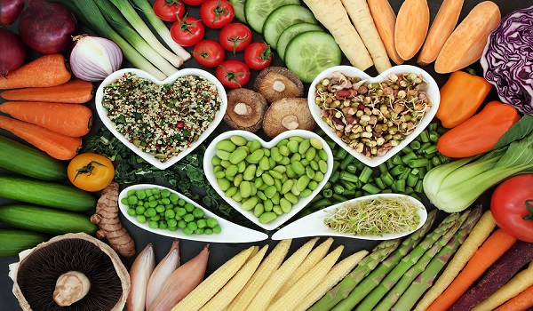 12 πιο χορταστικά φρούτα και λαχανικά που προσφέρουν τα απαραίτητα θρεπτικά συστατικά