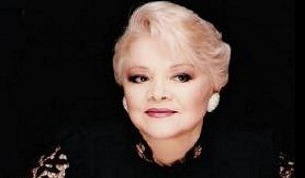 Μαίρη Λίντα: Στο Γηροκομείο Αθηνών η μεγάλη μας τραγουδίστρια