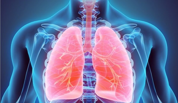 SOS: Τα σημάδια που δείχνουν συσσώρευση υγρού στον πνεύμονα
