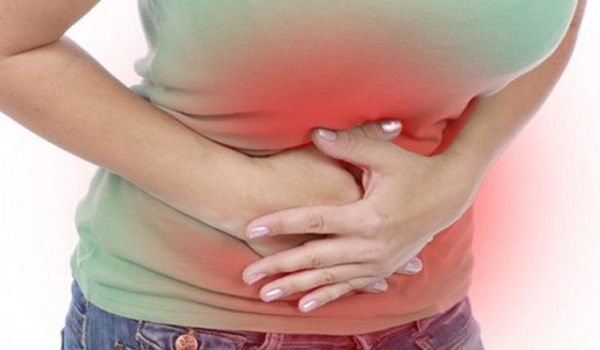 Έλκος στομάχου: Τι είναι, ποια συμπτώματα πρέπει να σας ανησυχήσουν