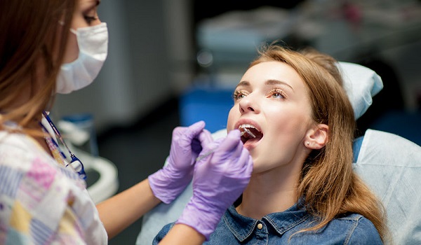 Από το στόμα ξεκινά μία από τις πιο θανατηφόρες μορφές καρκίνου