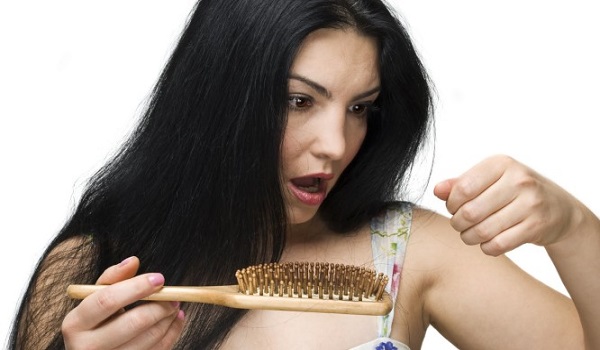 Πέντε προβλήματα υγείας που φαίνονται στα μαλλιά
