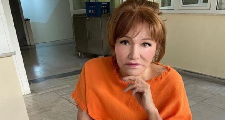 Συγκλονίζει η Μαίρη Χρονοπούλου: Ήμουν κάμποσες μέρες στην εντατική κλινικά νεκρή