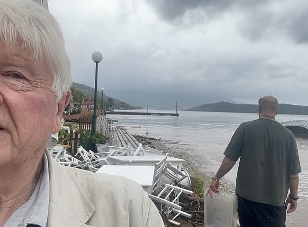 Κακοκαιρία Daniel: «Τα είδα όλα με τα μάτια μου» - Πώς έζησε ο πατέρας του Boris Johnson τις πλημμύρες