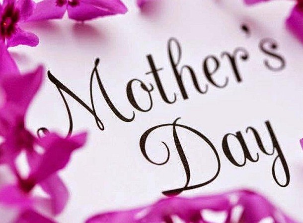 Γιορτή της Μητέρας 2023: Ευχές στην πιο γλυκιά μανούλα του κόσμου!
