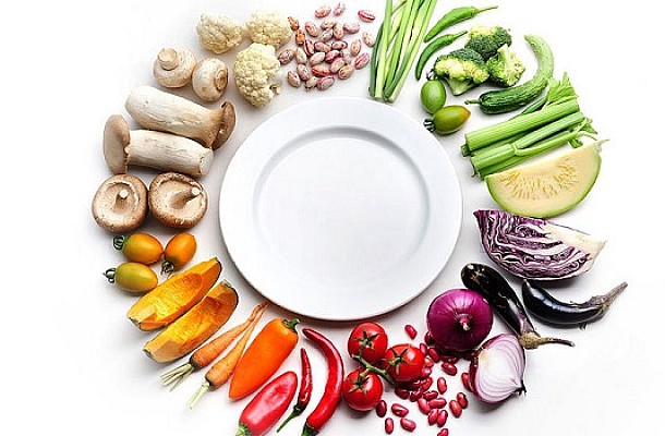 Τέσσερις τροφές που δεν πρέπει να καταναλώνουμε με άδειο στομάχι