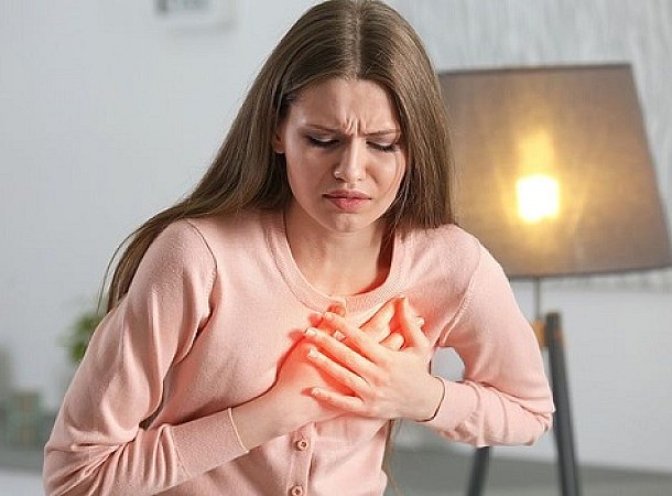 Καρδιακή ανακοπή: Τα SOS συμπτώματα που προειδοποιούν για τον κίνδυνο που διατρέχει η καρδιά