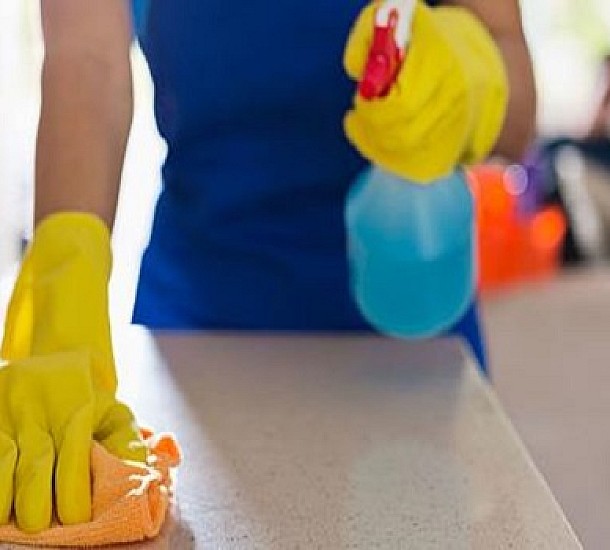 Αυτός είναι ο σωστός τρόπος να καθαρίζεις με χλωρίνη το σπίτι