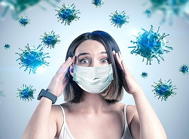 COVID-19 vs γρίπης και ιώσεων – Ποια είναι τα συμπτώματα, πότε εκδηλώνονται και πότε μεταδίδονται