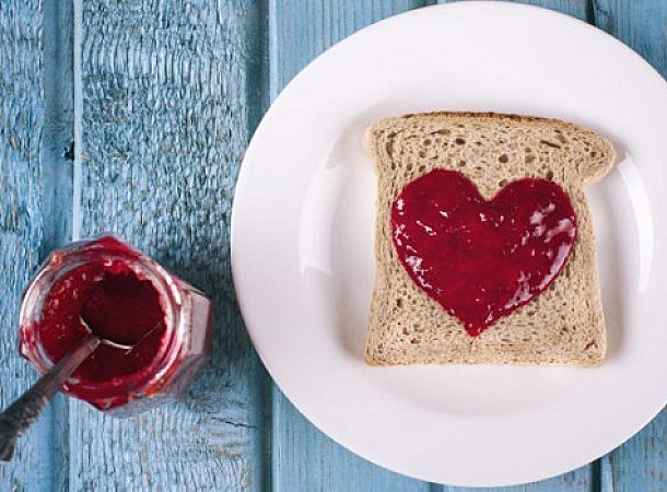 Οι τροφές που "καθαρίζουν" τις αρτηρίες – Διατροφή για την καρδιά