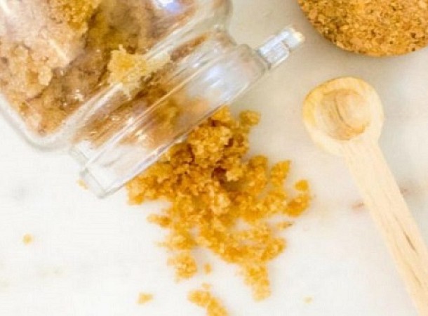 Πώς θα φτιάξεις καστανή ζάχαρη στο σπίτι