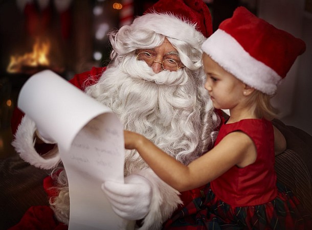 Τι είναι το Santa Trauma: Γιατί οι σημερινοί γονείς δεν θέλουν τα παιδιά τους να πιστέψουν στον Άγιο Βασίλη