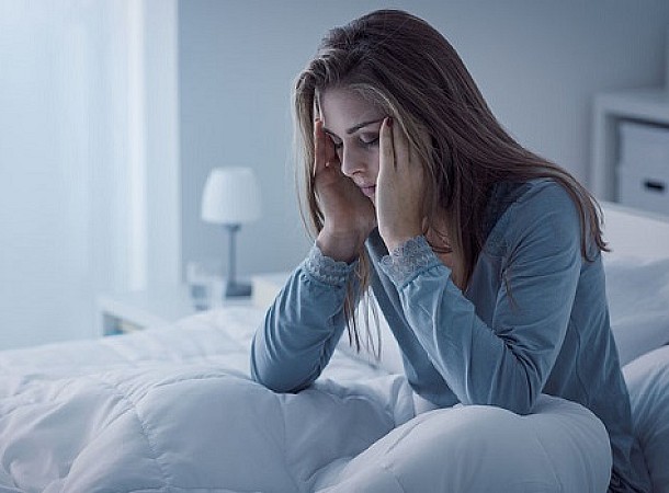 Γιατί πολλοί άνθρωποι ξυπνούν συχνά μεταξύ 2 και 3 μετά τα μεσάνυχτα;