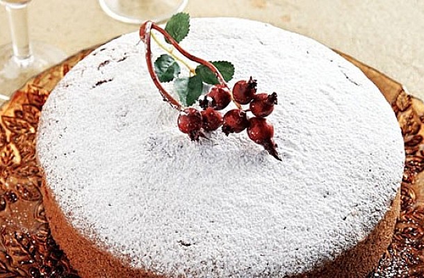 Βασιλόπιτα τσουρέκι ή κέικ: Πόσες θερμίδες περιέχει και ποια να προτιμήσετε