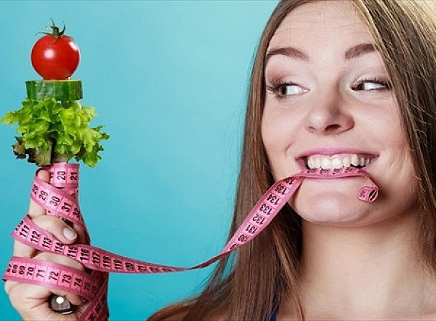 Πώς να αισθάνεσαι χορτάτη όταν κάνεις δίαιτα - Τα 6 tips για να μην πεινάς μέσα στην ημέρα 