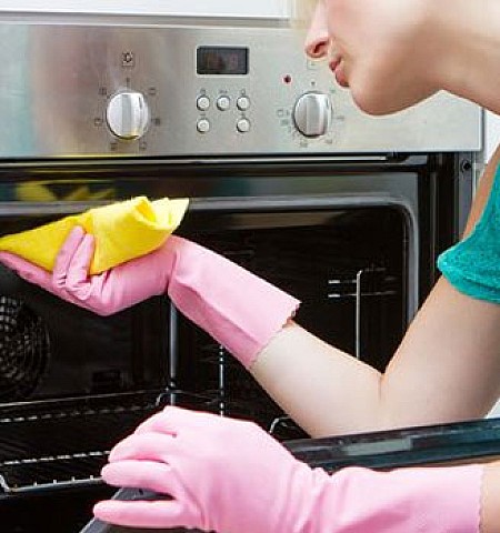 Πώς να καθαρίσετε το φούρνο σας χωρίς χημικά