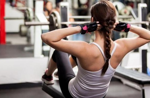 Γυμναστική: Ασκήσεις που θα βοηθήσουν το σώμα να ξεμπλοκάρει (Photos)