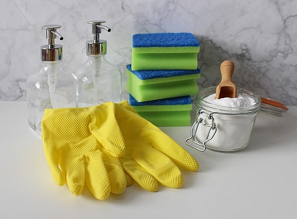 6 εβδομαδιαίες συνήθειες για ένα πιο καθαρό σπίτι