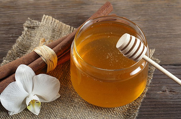 Μέλι: Το μέλι ως υποκατάστατο της ζάχαρης. Οφέλη και ιδιότητες του μελιού
