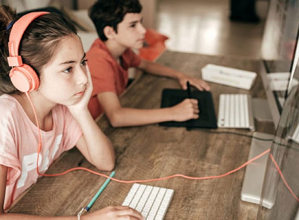 Παιδί και εθισμός στο διαδίκτυο: Τεστ 20 ερωτήσεων για τους γονείς