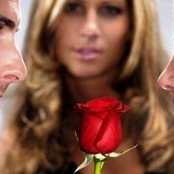 3 λόγοι που οι άντρες αποφασίζουν να βάλουν τρίτο πρόσωπο στη σχέση τους