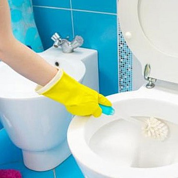 Ο Φυσικός τρόπος για να καθαρίσετε τις σωληνώσεις σε κουζίνα και μπάνιο