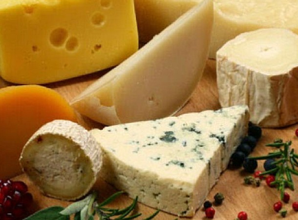 Πόσο καιρό διατηρείται το τυρί στο ψυγείο - Πώς θα καταλάβεις αν είναι ασφαλές για κατανάλωση